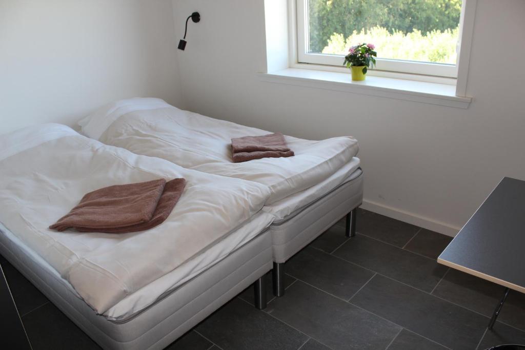 Icv Sleepwell Hotel Vrå Стая снимка